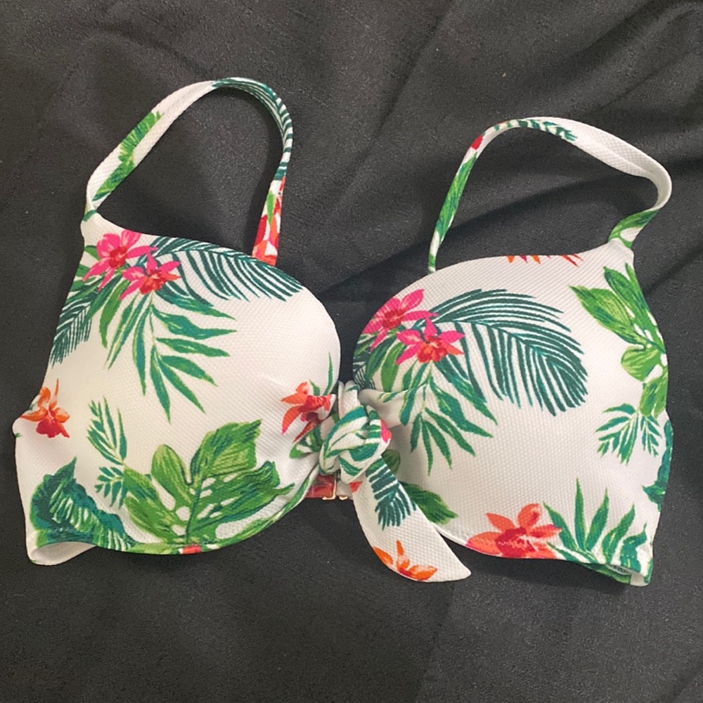 Shade & Shore top